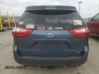 2015 Toyota Sienna XLE с VIN 5TDYK3DC8FS671800, выставлен на аукционе Copart как лот 49820685 с пробегом 110 256 миль миль и Списание • Salvage title. История ставок и продаж доступна на DreamBid. Изображение 6.