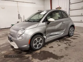 2016 FIAT 500e with VIN 3C3CFFGE9GT155227, listed as a IAAI auction lot 41668765 with 30,832 mi miles. Bid and sale history available at carsss.com. Image 2.