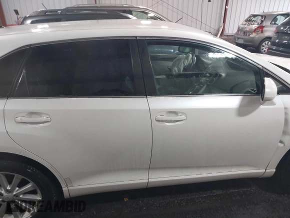 2009 Toyota Venza with VIN 4T3ZE11A29U018093, listed as a IAAI auction lot 41151274 with 193,792 mi miles and . Bid and sale history available at carsss.com. Image 13.