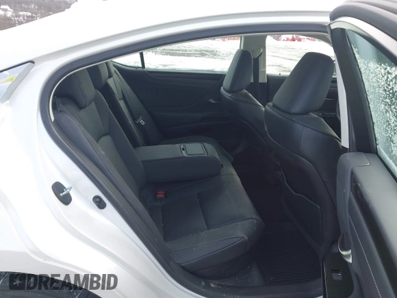 2022 Lexus ES 300h with VIN 58ADA1C17NU025202, listed as a IAAI auction lot 41370590 with 15,105 mi miles and . Bid and sale history available at DreamBid. Image 8.