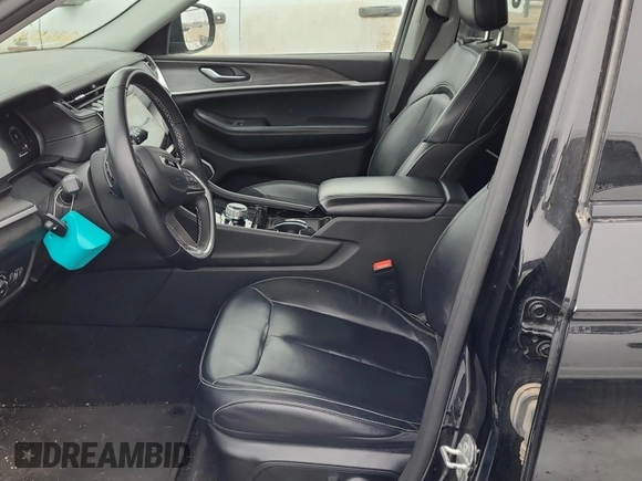 2022 Jeep Grand Cherokee Limited z VIN 1C4RJHBG2N8619866, wystawiony jako IAAI lot #42575871 z przebiegiem 65 385 mil mil oraz . Historia ofert i sprzedaży dostępna na DreamBid. Obrazek 7.