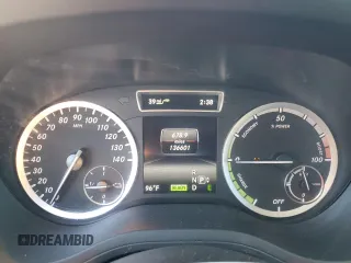 2014 Mercedes-Benz B Electric Drive with VIN WDDVP9AB6EJ003546, listed as a Copart auction lot 41847585 with 136,601 mi miles and Salvage Title. Bid and sale history available at DreamBid. Image 9.