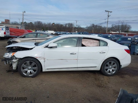 2010 Buick LaCrosse CXS with VIN 1G4GE5EV4AF238803, listed as a IAAI auction lot 41496821 with 52,123 mi miles. Bid and sale history available at carsss.com. Image 14.