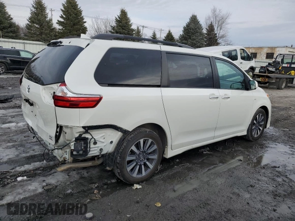 2018 Toyota Sienna XLE with VIN 5TDDZ3DC6JS199339, listed as a Copart auction lot 47839745 with 78,084 mi miles and Salvage Title. Bid and sale history available at carsss.com. Image 3.