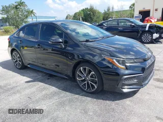 2020 Toyota Corolla SE with VIN JTDS4RCE9LJ026300, listed as a IAAI auction lot 42027274 with 112,829 mi miles. Bid and sale history available at carsss.com. Image 1.