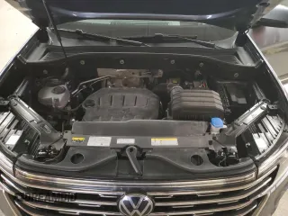 2024 Volkswagen Atlas SEL with VIN 1V2BR2CA8RC532847, listed as a Copart auction lot 52149275 with 26,590 mi miles and Salvage title. Bid and sale history available at DreamBid. Image 12.