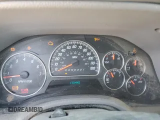 2007 GMC Envoy SLE z VIN 1GKDT13S672128192, wystawiony jako Copart lot #55395685 z przebiegiem 173 440 mil mil oraz Szkoda całkowita • Salvage title. Historia ofert i sprzedaży dostępna na DreamBid. Obrazek 9.