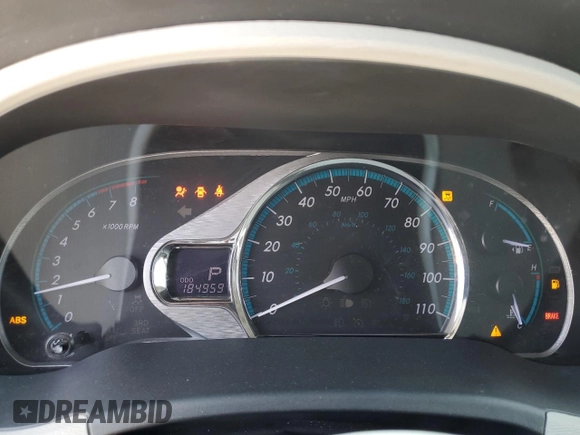 2011 Toyota Sienna XLE AAS with VIN 5TDYK3DCXBS134341, listed as a Copart auction lot 61602705 with 184,959 mi miles and Clean title. Bid and sale history available at DreamBid. Image 9.
