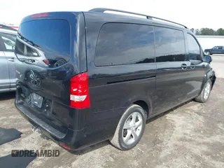 2016 Mercedes-Benz Metris Passenger with VIN WD4PG2EE8G3141388, listed as a IAAI auction lot 41818327 with 301,418 mi miles and . Bid and sale history available at DreamBid. Image 4.