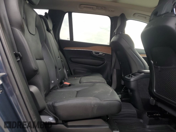 2024 Volvo XC90 Plus Bright Theme with VIN YV4062PE2R1188410, listed as a Copart auction lot 51835185 with 19,548 mi miles and Salvage Title. Bid and sale history available at DreamBid. Image 11.