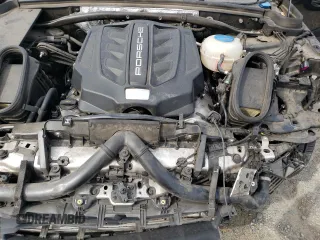 2017 Porsche Macan S with VIN WP1AB2A58HLB18505, listed as a Copart auction lot 49654365 with 68,321 mi miles and Salvage Title. Bid and sale history available at DreamBid. Image 11.