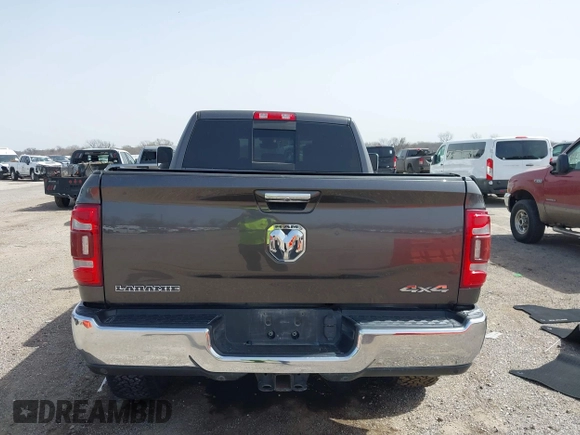 2019 Ram 2500 Laramie with VIN 3C6UR5FL2KG630341, listed as a IAAI auction lot 41742788 with 95,292 mi miles and . Bid and sale history available at DreamBid. Image 16.