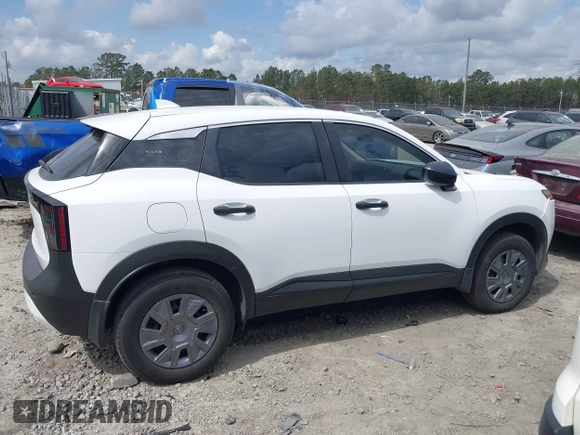 2025 Nissan Kicks S with VIN 3N8AP6BA1SL306207, listed as a IAAI auction lot 41813763 with 20,807 mi miles. Bid and sale history available at carsss.com. Image 14.
