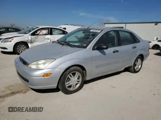 2002 Ford Focus SE with VIN 1FAFP34352W249783, listed as a Copart auction lot 48492845 with 241,170 mi miles and Salvage Title. Bid and sale history available at carsss.com. Image 1.