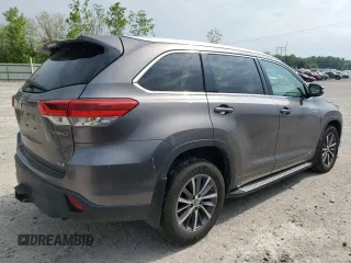 2018 Toyota Highlander Hybrid XLE with VIN 5TDJGRFHXJS048539, listed as a Copart auction lot 60134685 with 228,968 mi miles and Salvage title. Bid and sale history available at DreamBid. Image 3.