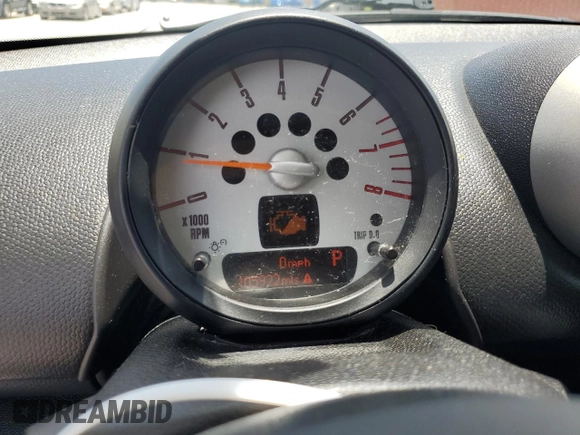 2012 MINI Countryman S with VIN WMWZC5C5XCWL56053, listed as a Copart auction lot 61342905 with 105,922 mi miles and Clean title. Bid and sale history available at DreamBid. Image 9.