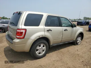 2011 Ford Escape XLS with VIN 1FMCU0C75BKC58172, listed as a Copart auction lot 60492825 with 114,518 mi miles and Salvage title. Bid and sale history available at DreamBid. Image 3.