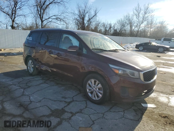 2016 Kia Sedona LX with VIN KNDMB5C12G6088151, listed as a Copart auction lot 89132135 with 139,590 mi miles and Salvage Title. Bid and sale history available at DreamBid. Image 4.