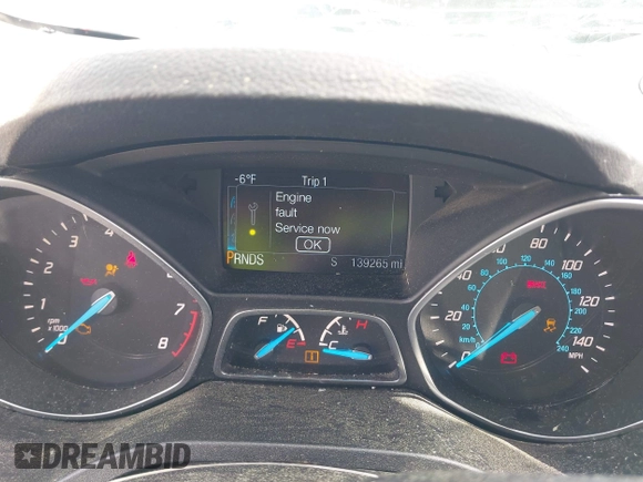 2015 Ford Escape Titanium with VIN 1FMCU0J91FUB13810, listed as a IAAI auction lot 41961798 with 139,265 mi miles. Bid and sale history available at carsss.com. Image 7.