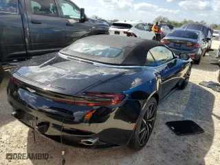2019 Aston Martin DB11 with VIN SCFRMFCW9KGM05896, listed as a Copart auction lot 78158154 with 0 mi miles and Non Repairable. Bid and sale history available at carsss.com. Image 3.