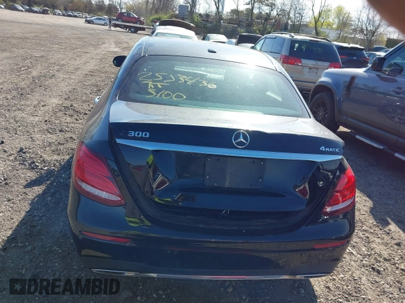 2016 Mercedes-Benz C 300 Luxury with VIN 55SWF4KB4GU146426, listed as a IAAI auction lot 41959337 with Not Provided miles and . Bid and sale history available at DreamBid. Image 15.