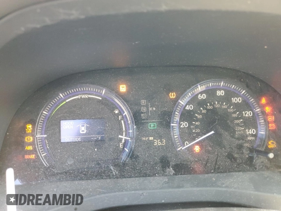 2010 Lexus HS 250h with VIN JTHBB1BA8A2019818, listed as a Copart auction lot 82401384 with 115,184 mi miles and Salvage Title. Bid and sale history available at DreamBid. Image 9.