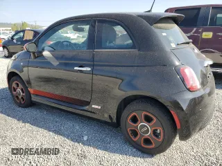 2016 FIAT 500e with VIN 3C3CFFGE2GT170300, listed as a Copart auction lot 54011115 with 28,674 mi miles and Clean Title. Bid and sale history available at carsss.com. Image 2.