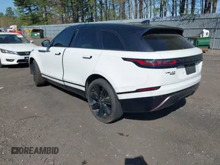 2020 Land Rover Range Rover Velar R-Dynamic S z VIN SALYK2EX9LA261388, wystawiony jako IAAI lot #42156695 z przebiegiem 35 310 mil mil oraz . Historia ofert i sprzedaży dostępna na DreamBid. Obrazek 3.