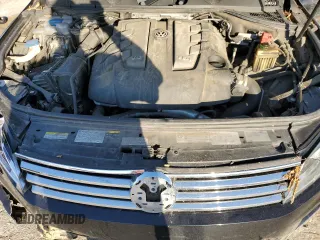 2016 Volkswagen Touareg Sport z VIN WVGEP9BP3GD004865, wystawiony jako Copart lot #87610915 z przebiegiem Nie podano mil oraz Szkoda całkowita • Salvage title. Historia ofert i sprzedaży dostępna na DreamBid. Obrazek 12.