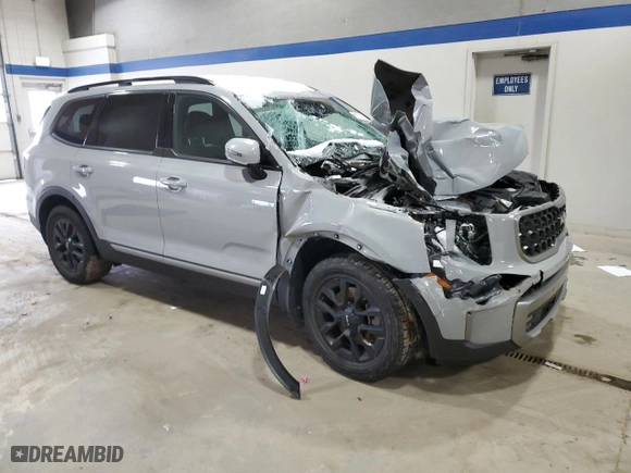 2023 Kia Telluride SX Prestige X-Pro with VIN 5XYP5DGC3PG390975, listed as a Copart auction lot 41502865 with 23,349 mi miles and Salvage Title. Bid and sale history available at carsss.com. Image 4.