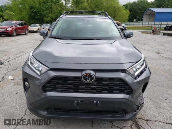 2021 Toyota RAV4 XLE Premium with VIN 2T3C1RFV5MC132613, listed as a Copart auction lot 59690715 with 15,491 mi miles and Salvage title. Bid and sale history available at DreamBid. Image 5.