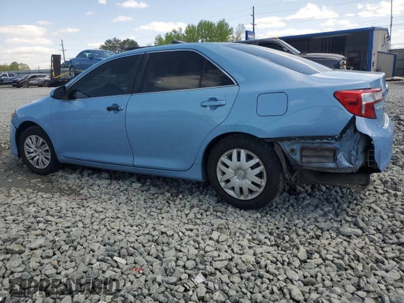 2012 Toyota Camry L with VIN 4T4BF1FK5CR184209, listed as a Copart auction lot 52030035 with 212,790 mi miles and Salvage Title. Bid and sale history available at carsss.com. Image 2.