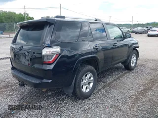 2021 Toyota 4Runner SR5 with VIN JTEMU5JR6M5882070, listed as a IAAI auction lot 42546284 with 79,206 mi miles and . Bid and sale history available at DreamBid. Image 4.