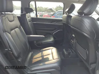 2022 Jeep Grand Cherokee Limited with VIN 1C4RJKBG1N8539066, listed as a IAAI auction lot 42404686 with 32,764 mi miles and . Bid and sale history available at DreamBid. Image 8.