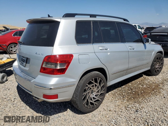 2012 Mercedes-Benz GLK 350 with VIN WDCGG8HB0CF745969, listed as a Copart auction lot 70014474 with 172,655 mi miles and Salvage Title. Bid and sale history available at DreamBid. Image 3.