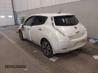 2016 Nissan LEAF SV with VIN 1N4BZ0CP2GC304243, listed as a IAAI auction lot 41914959 with 85,420 mi miles. Bid and sale history available at carsss.com. Image 3.