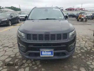 2019 Jeep Compass Altitude с VIN 3C4NJDBB9KT630968, выставлен на аукционе Copart как лот 59990235 с пробегом 132 506 миль миль и Списание • Salvage title. История ставок и продаж доступна на DreamBid. Изображение 5.