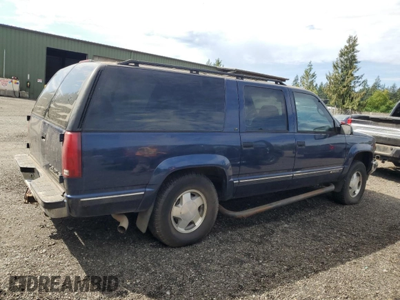 1995 Chevrolet Suburban with VIN 1GNFK16K3SJ403221, listed as a Copart auction lot 68543084 with 131,937 mi miles and Clean Title. Bid and sale history available at carsss.com. Image 3.