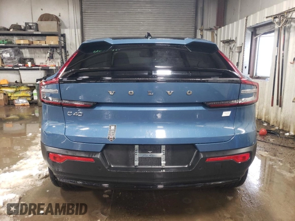 2023 Volvo C40 Plus с VIN YV4ED3GLXP2065364, выставлен на аукционе Copart как лот 38212714 с пробегом 6 017 миль миль и . История ставок и продаж доступна на DreamBid. Изображение 6.