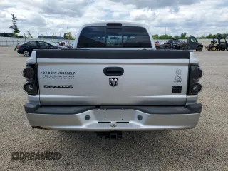 2008 Dodge Dakota with VIN 1D7HW78N58S550147, listed as a Copart auction lot 58793855 with 126,970 mi miles and Salvage title. Bid and sale history available at DreamBid. Image 6.
