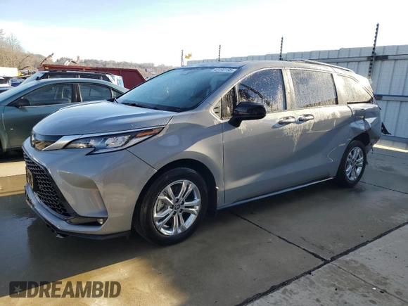 2023 Toyota Sienna XSE with VIN 5TDDSKFC9PS104275, listed as a Copart auction lot 43190195 with 19,644 mi miles and Salvage title. Bid and sale history available at DreamBid. Image 1.