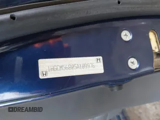 2005 Honda Accord EX-L z VIN 1HGCM56805A109976, wystawiony jako IAAI lot #38575397 z przebiegiem 221 974 mil mil oraz . Historia ofert i sprzedaży dostępna na DreamBid. Obrazek 9.