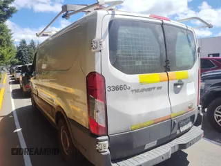 2016 Ford Transit Cargo с VIN 1FTYE1YM3GKB52158, выставлен на аукционе IAAI как лот 42869416 с пробегом 207 092 миль миль и . История ставок и продаж доступна на DreamBid. Изображение 26.