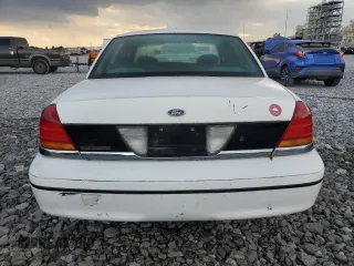 1999 Ford Crown Victoria Police with VIN 2FAFP71W4XX178478, listed as a Copart auction lot 71813314 with 207,956 mi miles and Salvage Title. Bid and sale history available at carsss.com. Image 6.