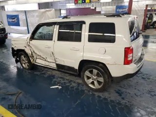 2011 Jeep Patriot Latitude X with VIN 1J4NF4GB4BD150332, listed as a Copart auction lot 84010724 with 165,300 mi miles and Salvage Title. Bid and sale history available at DreamBid. Image 2.