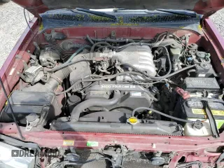 1999 Toyota 4Runner SR5 с VIN JT3HN86R8X0210420, выставлен на аукционе Copart как лот 52994345 с пробегом 212 983 миль миль и Списание • Salvage title. История ставок и продаж доступна на DreamBid. Изображение 12.