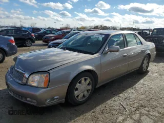 2004 Cadillac DeVille DTS z VIN 1G6KF57904U202881, wystawiony jako Copart lot #81244584 z przebiegiem 107 837 mil mil oraz Szkody całkowita. Historia ofert i sprzedaży dostępna na DreamBid. Obrazek 1.