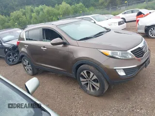 2011 Kia Sportage EX z VIN KNDPC3A26B7013661, wystawiony jako IAAI lot #42853657 z przebiegiem 125 894 mil mil oraz . Historia ofert i sprzedaży dostępna na DreamBid. Obrazek 1.