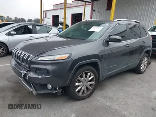 2017 Jeep Cherokee Limited z VIN 1C4PJLDB1HW607171, wystawiony jako IAAI lot #42489677 z przebiegiem 78 731 mil mil oraz . Historia ofert i sprzedaży dostępna na DreamBid. Obrazek 2.