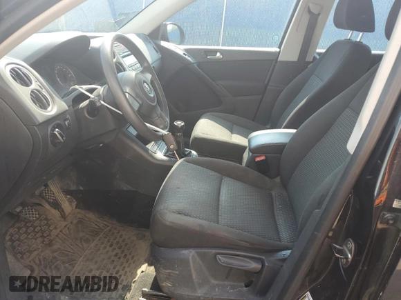 2011 Volkswagen Tiguan with VIN WVGCV7AX8BW511387, listed as a Copart auction lot 57284625 with 284,102 mi miles and Salvage title. Bid and sale history available at DreamBid. Image 7.
